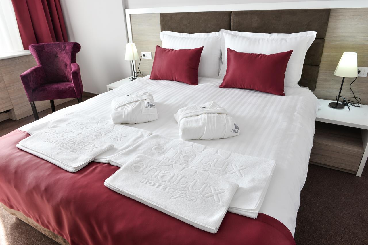 Ana Lux Hotel 4*
