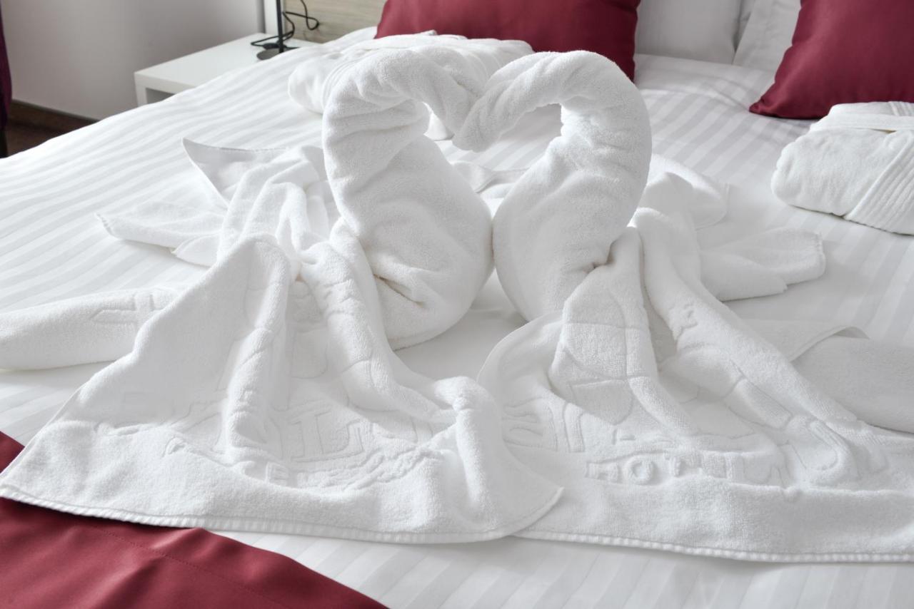 Ana Lux Hotel 4*